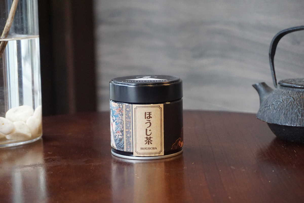Chotto Hojicha and Matcha cans